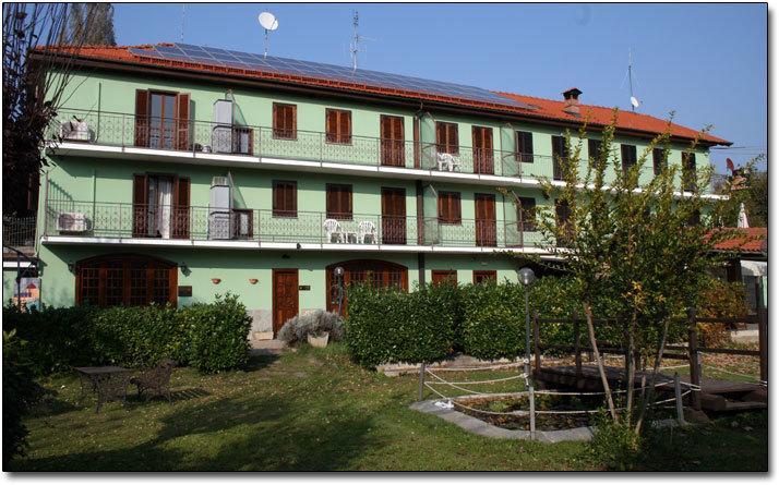Hotel Il Giardino Dogliani Bagian luar foto