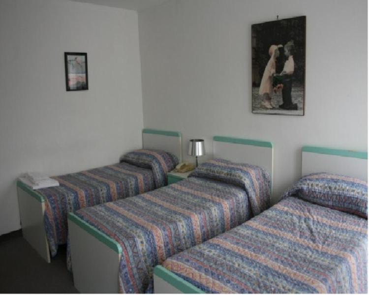 Hotel Il Giardino Dogliani Ruang foto